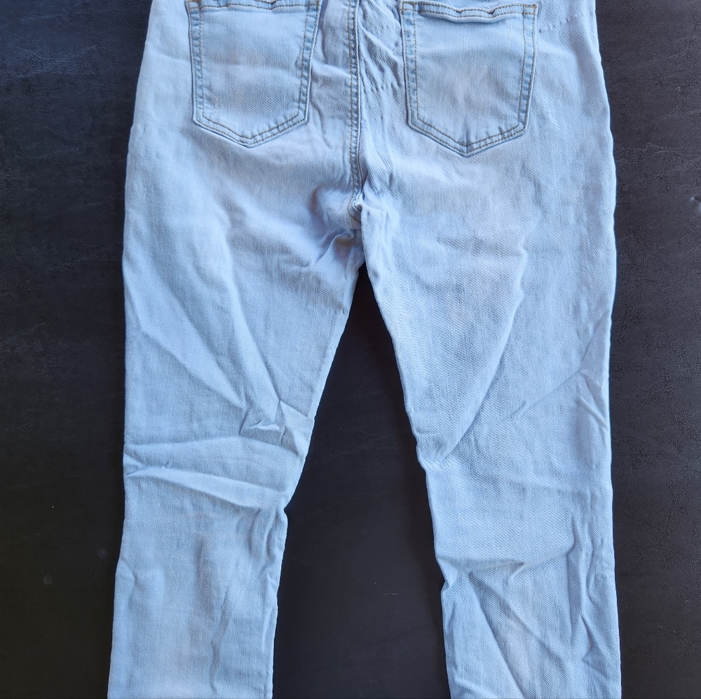 Jeans - Picture 2 of 6